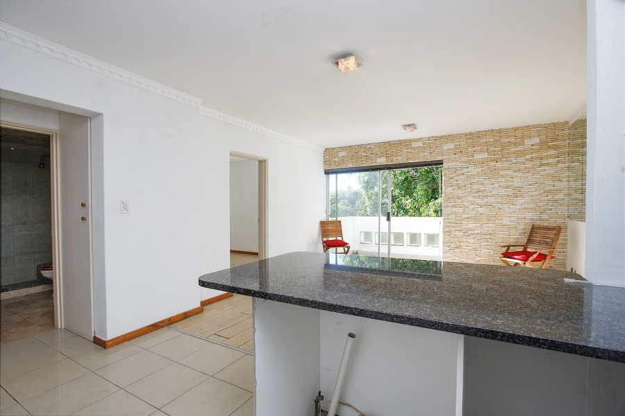 2 Bedroom Property for Sale in Green Point Western Cape